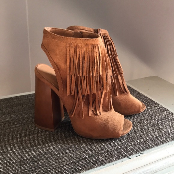 Qupid Shoes - Qupid fringed suede ankle boots